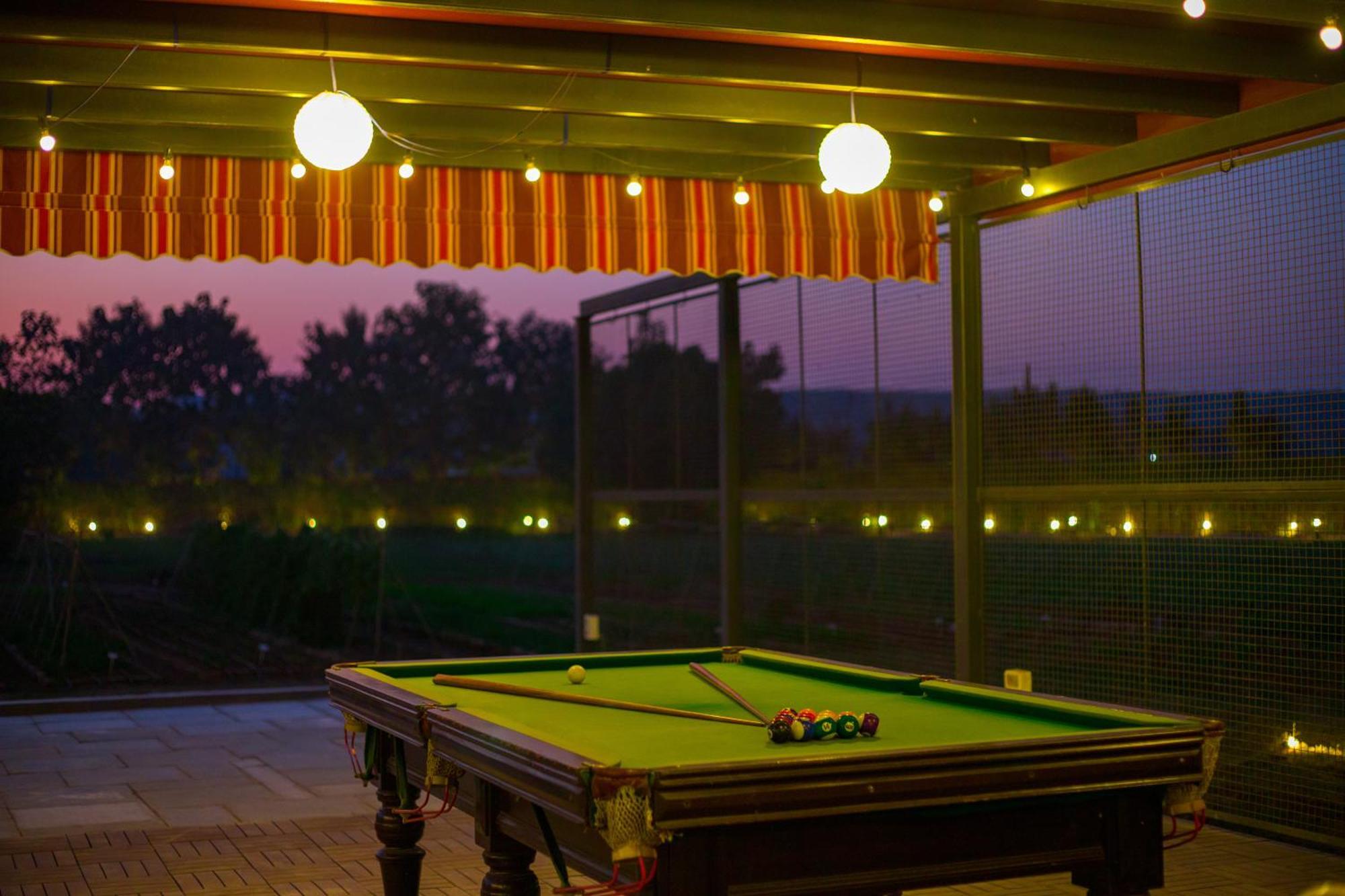 Вилла Elivaas Hidden Oasis 4Bhk With Pool, Mud House & Container House Dhauj Экстерьер фото