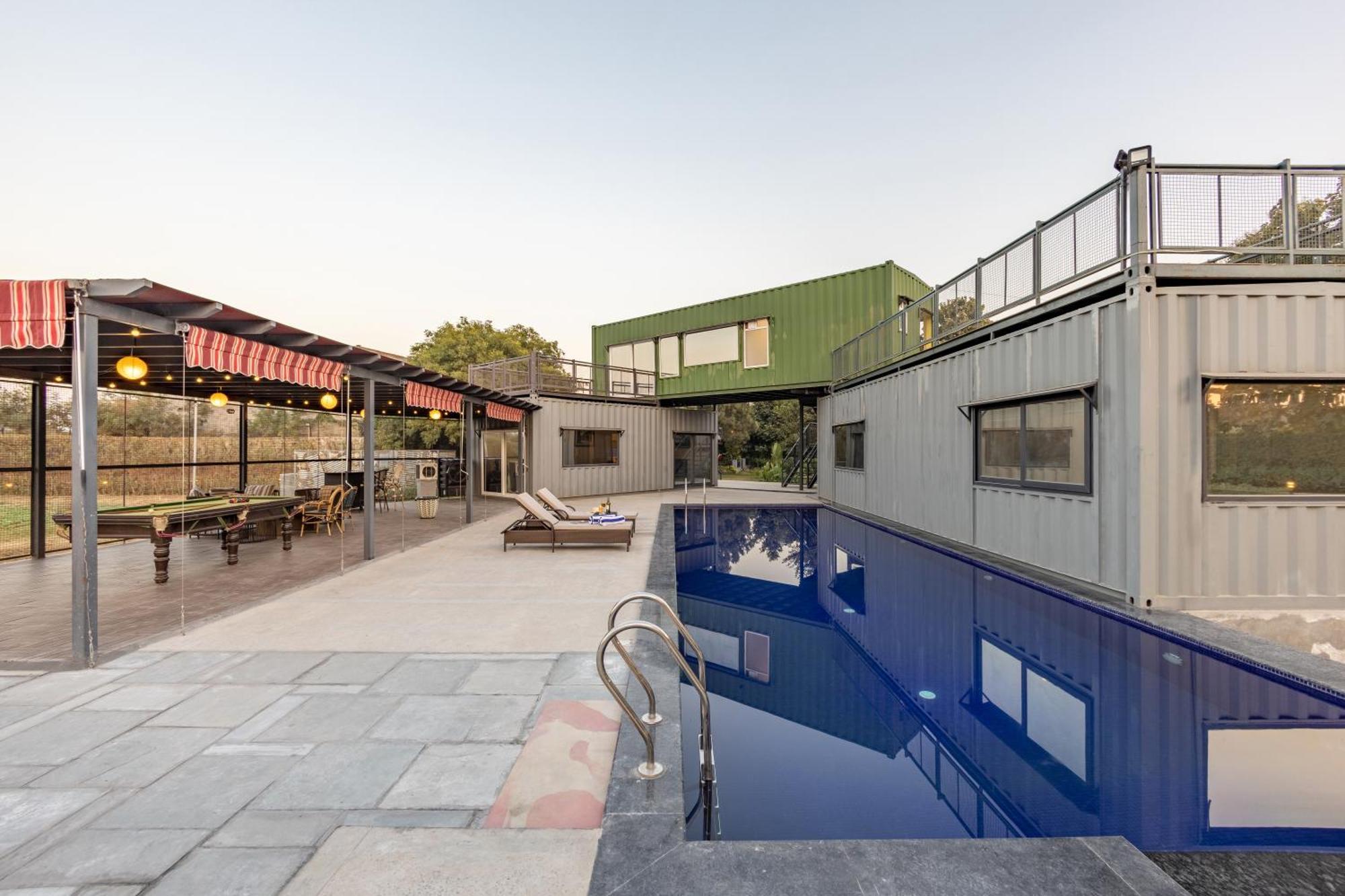 Вилла Elivaas Hidden Oasis 4Bhk With Pool, Mud House & Container House Dhauj Экстерьер фото