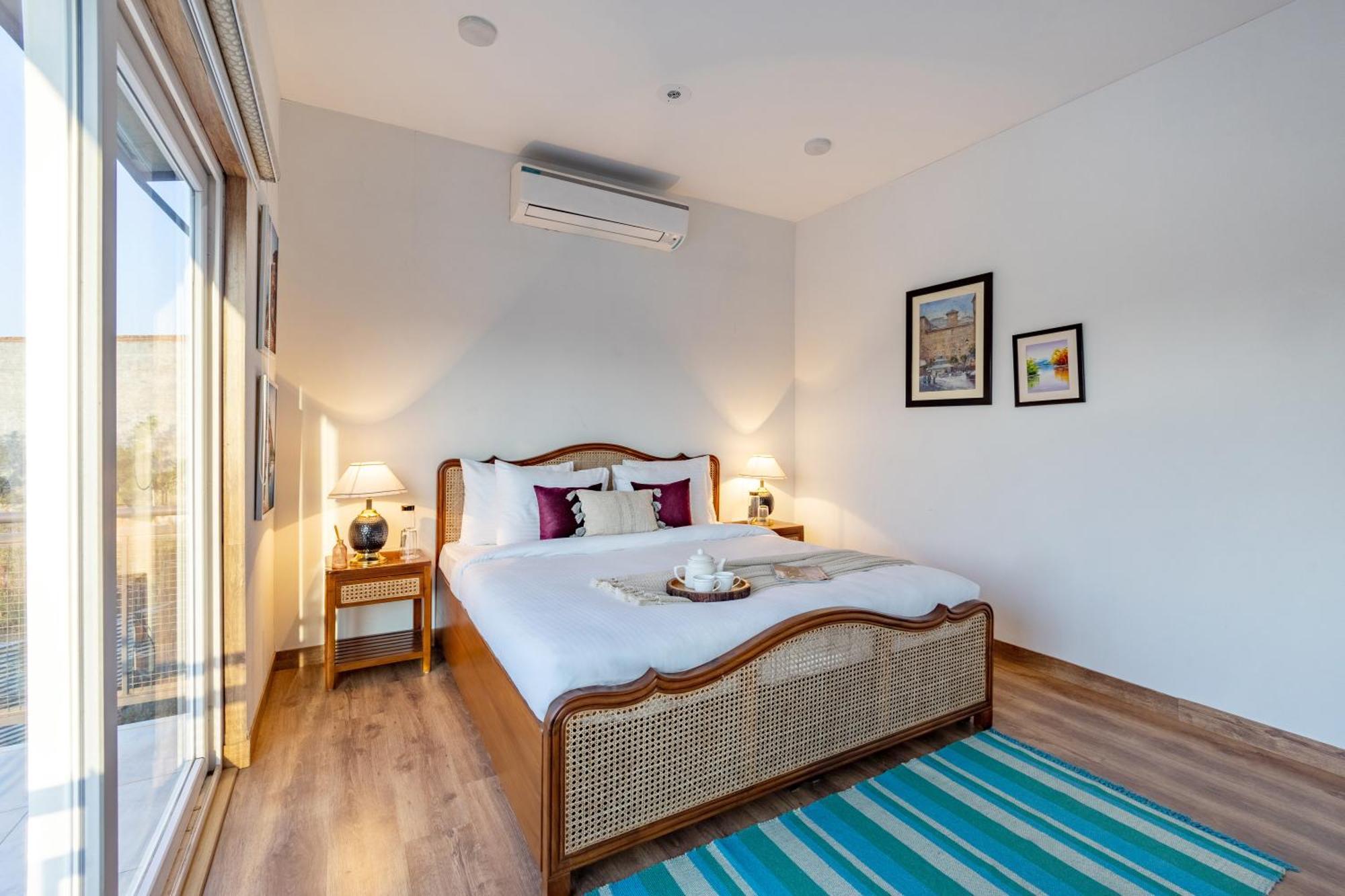 Вилла Elivaas Hidden Oasis 4Bhk With Pool, Mud House & Container House Dhauj Экстерьер фото