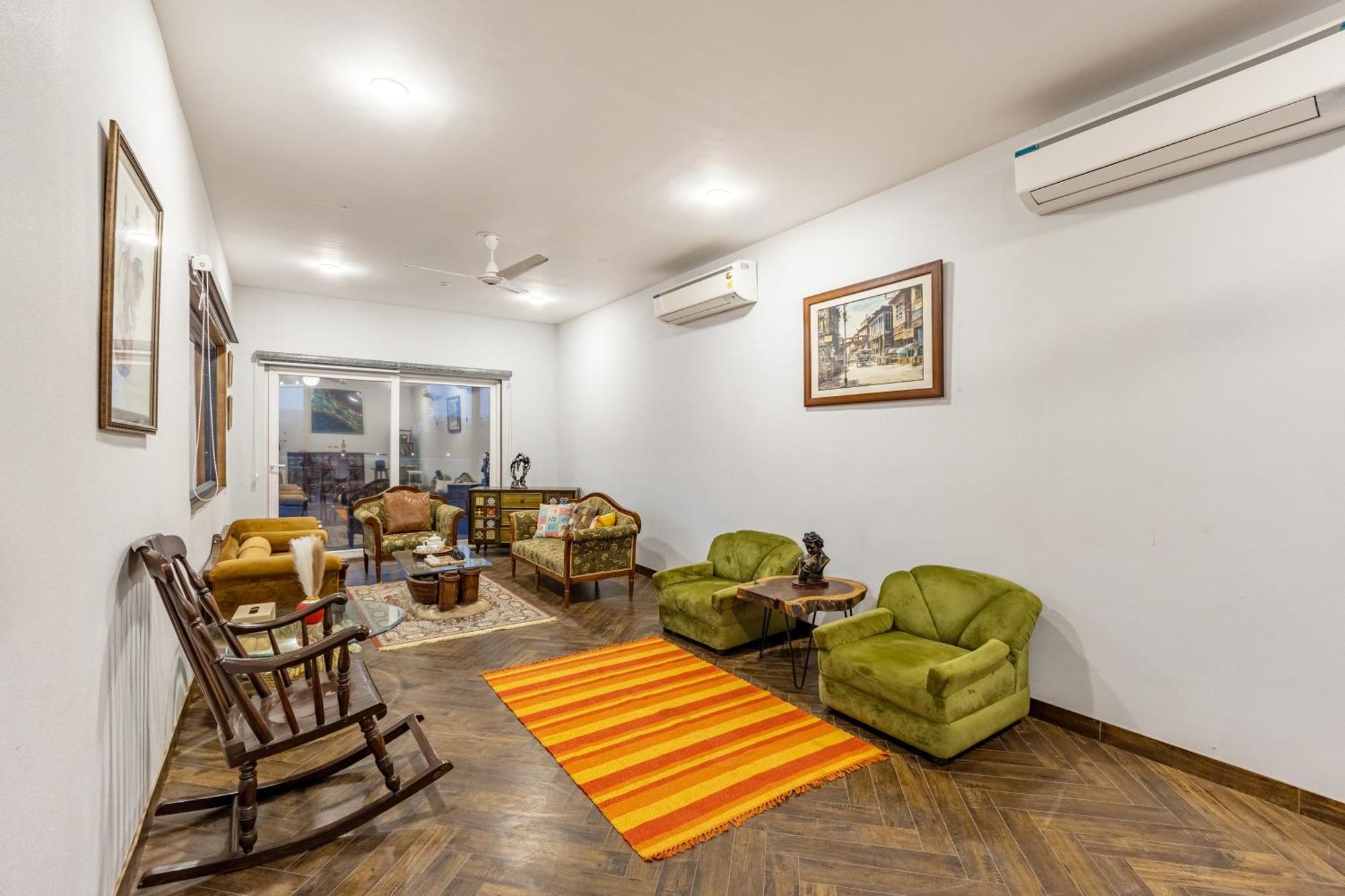Вилла Elivaas Hidden Oasis 4Bhk With Pool, Mud House & Container House Dhauj Экстерьер фото