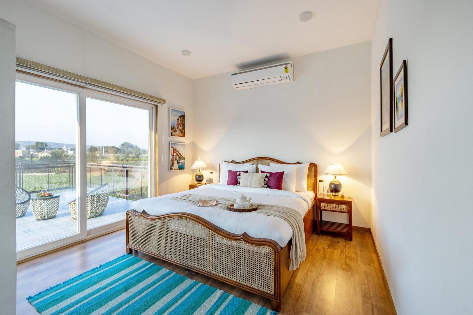 Вилла Elivaas Hidden Oasis 4Bhk With Pool, Mud House & Container House Dhauj Экстерьер фото