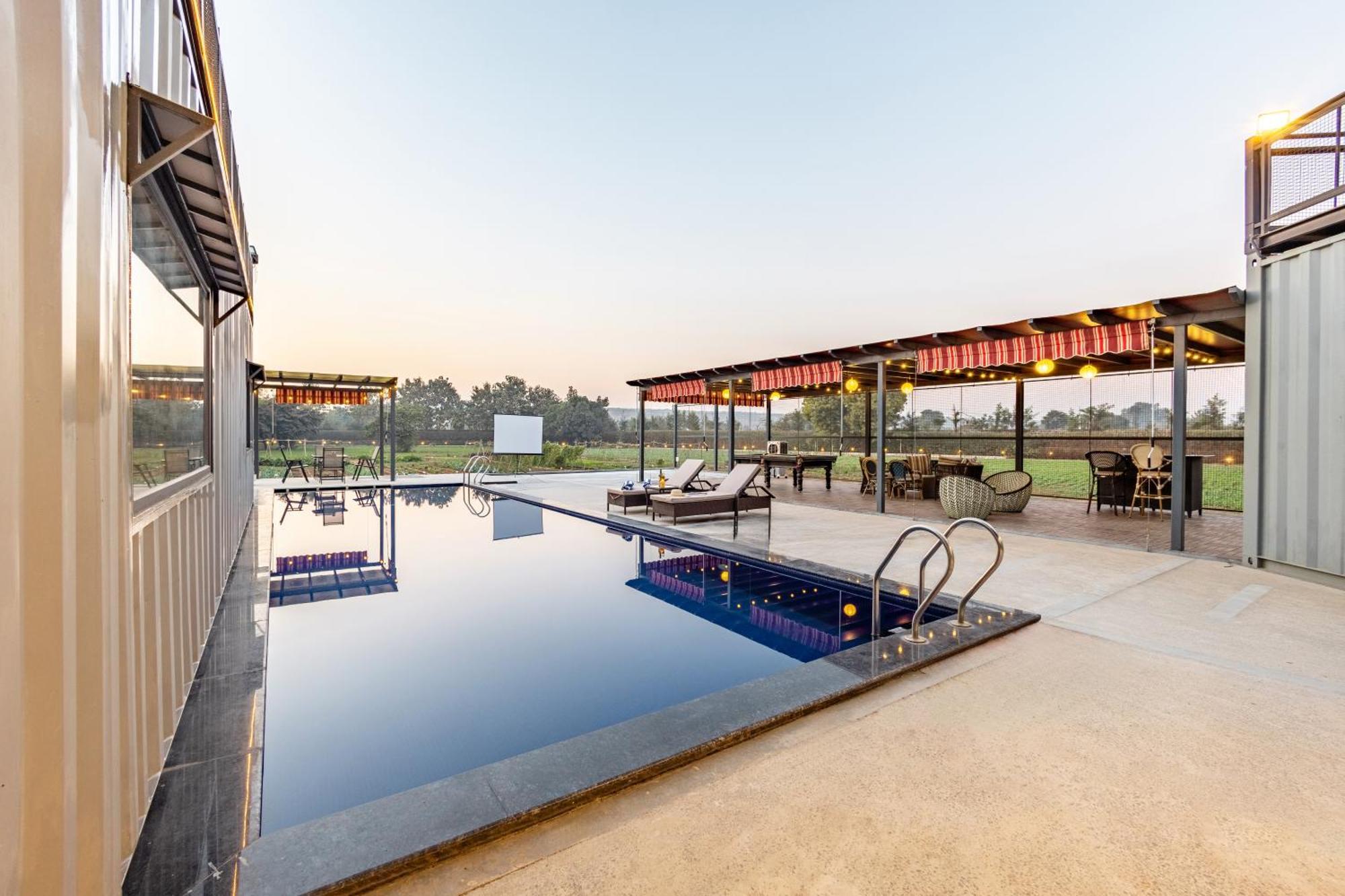 Вилла Elivaas Hidden Oasis 4Bhk With Pool, Mud House & Container House Dhauj Экстерьер фото
