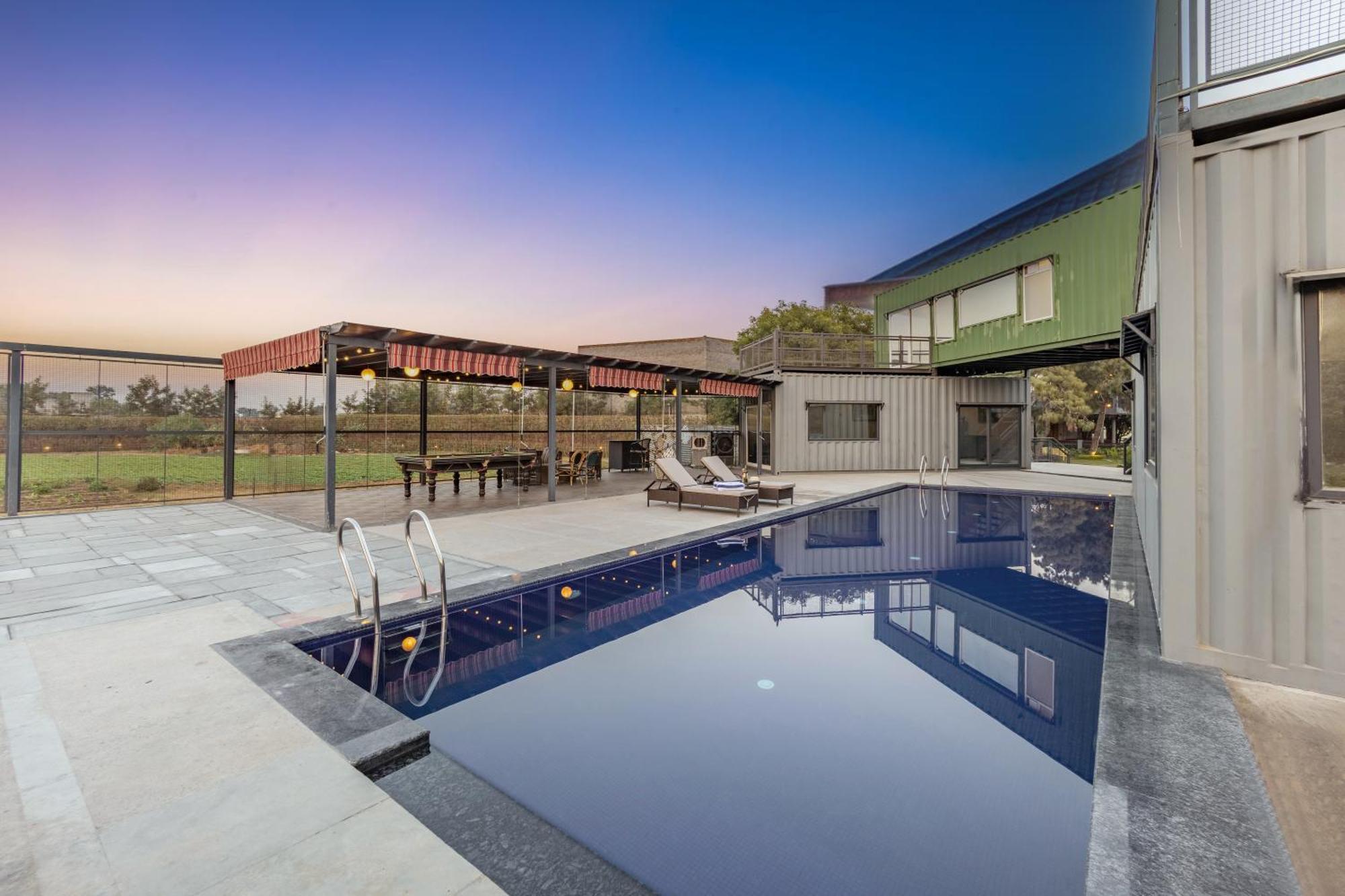 Вилла Elivaas Hidden Oasis 4Bhk With Pool, Mud House & Container House Dhauj Экстерьер фото